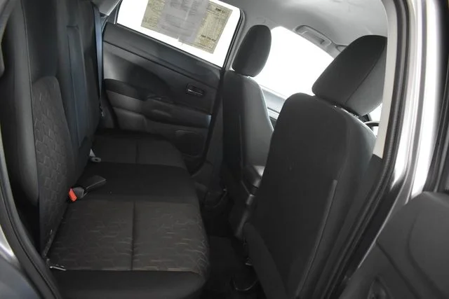 Used 2025 Gray Mitsubishi 2.0 ES image 14