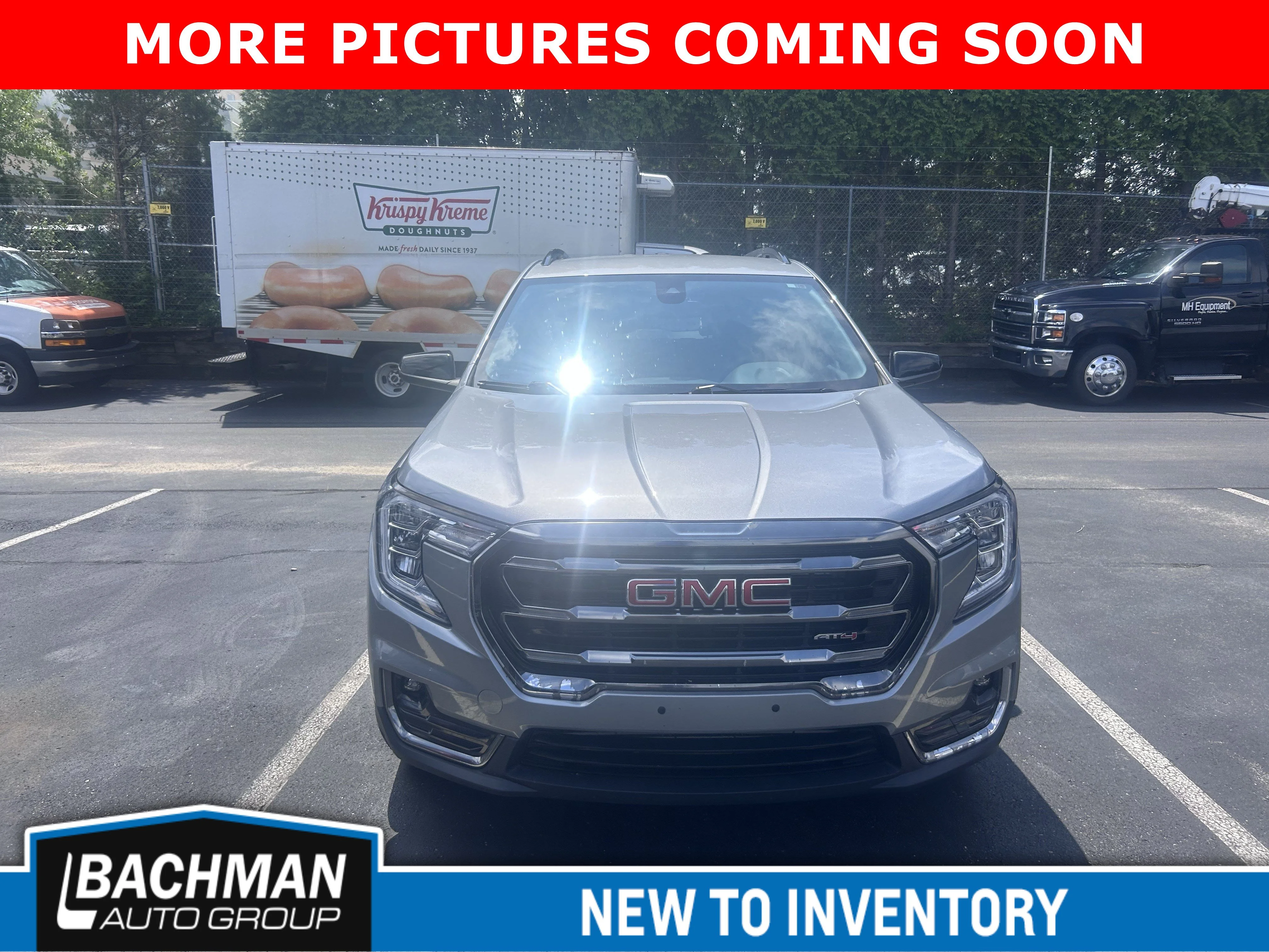 Used 2023 Sterling Metallic GMC AT4 image 3