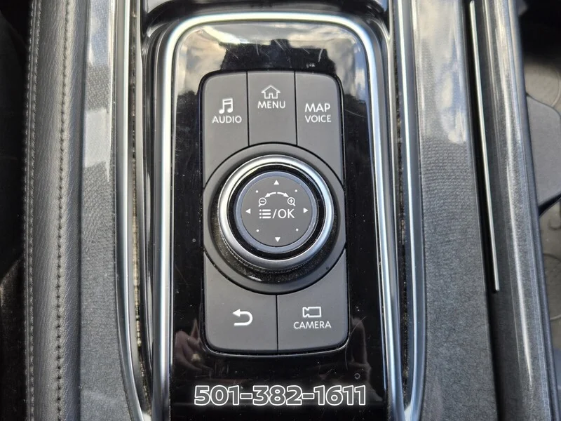 Used 2024 Brilliant Silver Metallic NISSAN 4X2 SV image 27