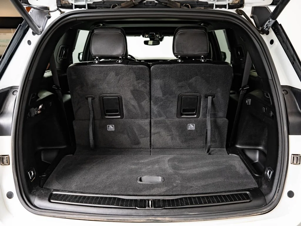 Used 2023 Bright White Clearcoat Jeep Altitude image 21