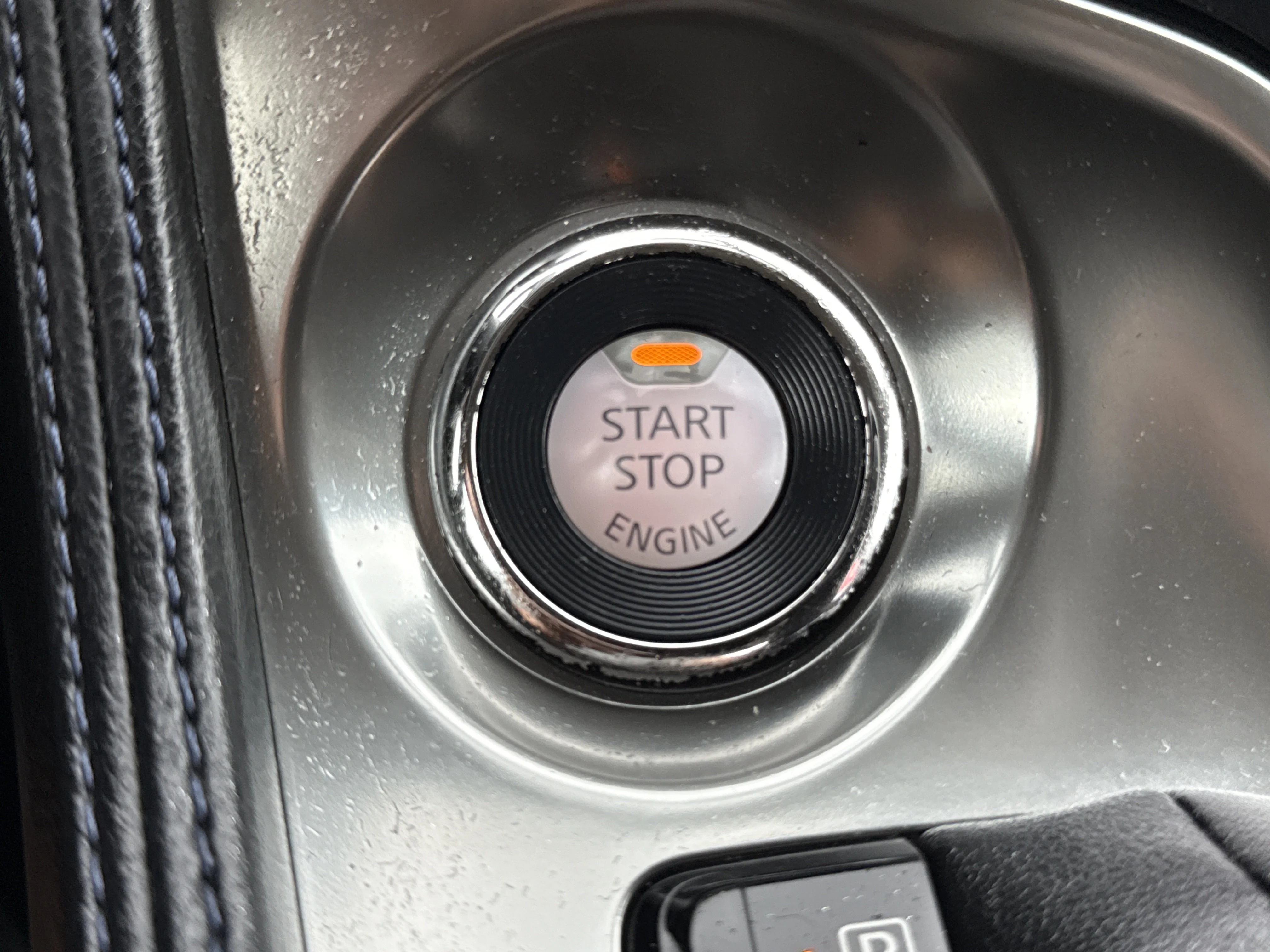 Used 2018 Pearl White Nissan S image 19