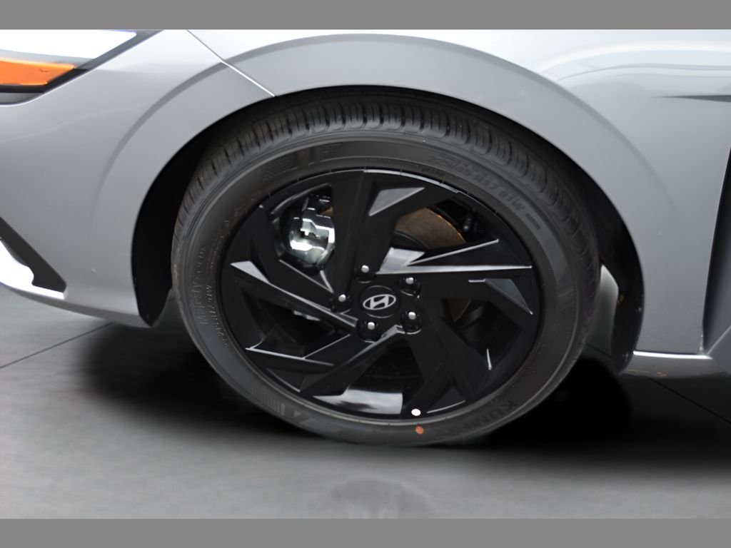 New 2026 Fluid Metal Hyundai SEL Sport image 39