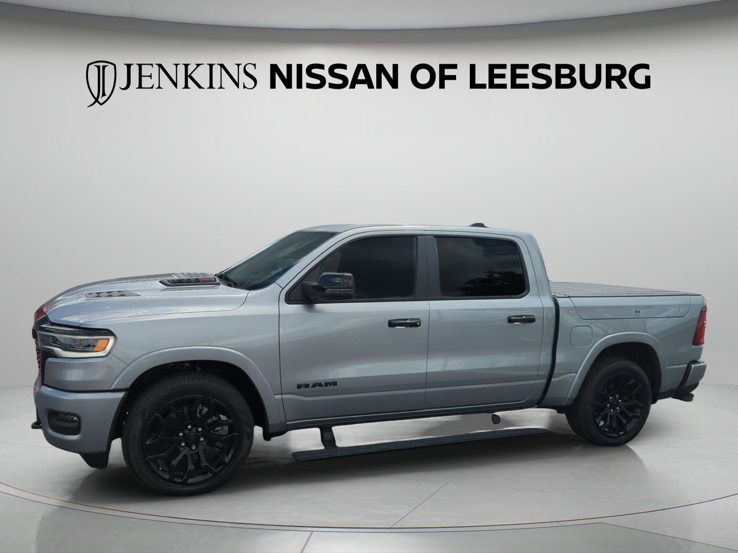 Used 2025 Billet Silver Metallic Clearcoat Ram Limited image 10