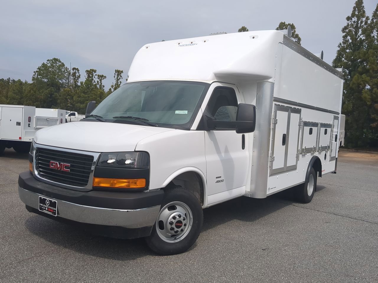2025 GMC Savana 4500 159" WB's photo