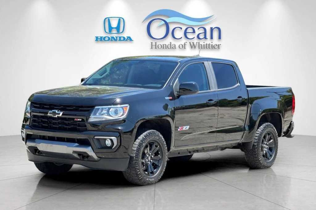 Used 2022 Black Chevrolet Z71 image 8