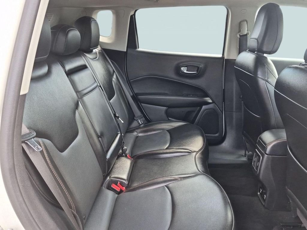 Used 2020 White Clearcoat Jeep Limited image 25