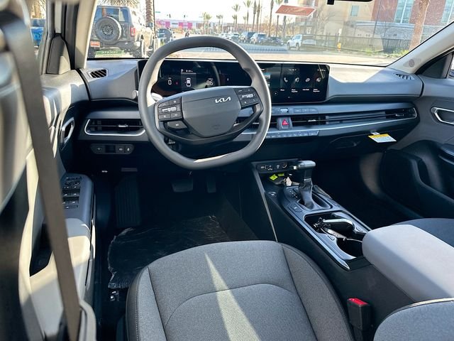 Certified Used 2026 Snow White Pearl Kia LXS image 21