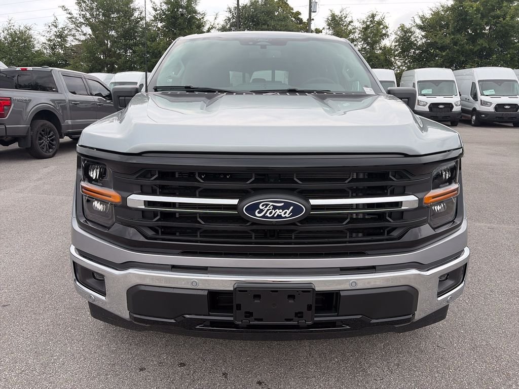 New 2026 Iconic Silver Metallic Ford XLT image 37