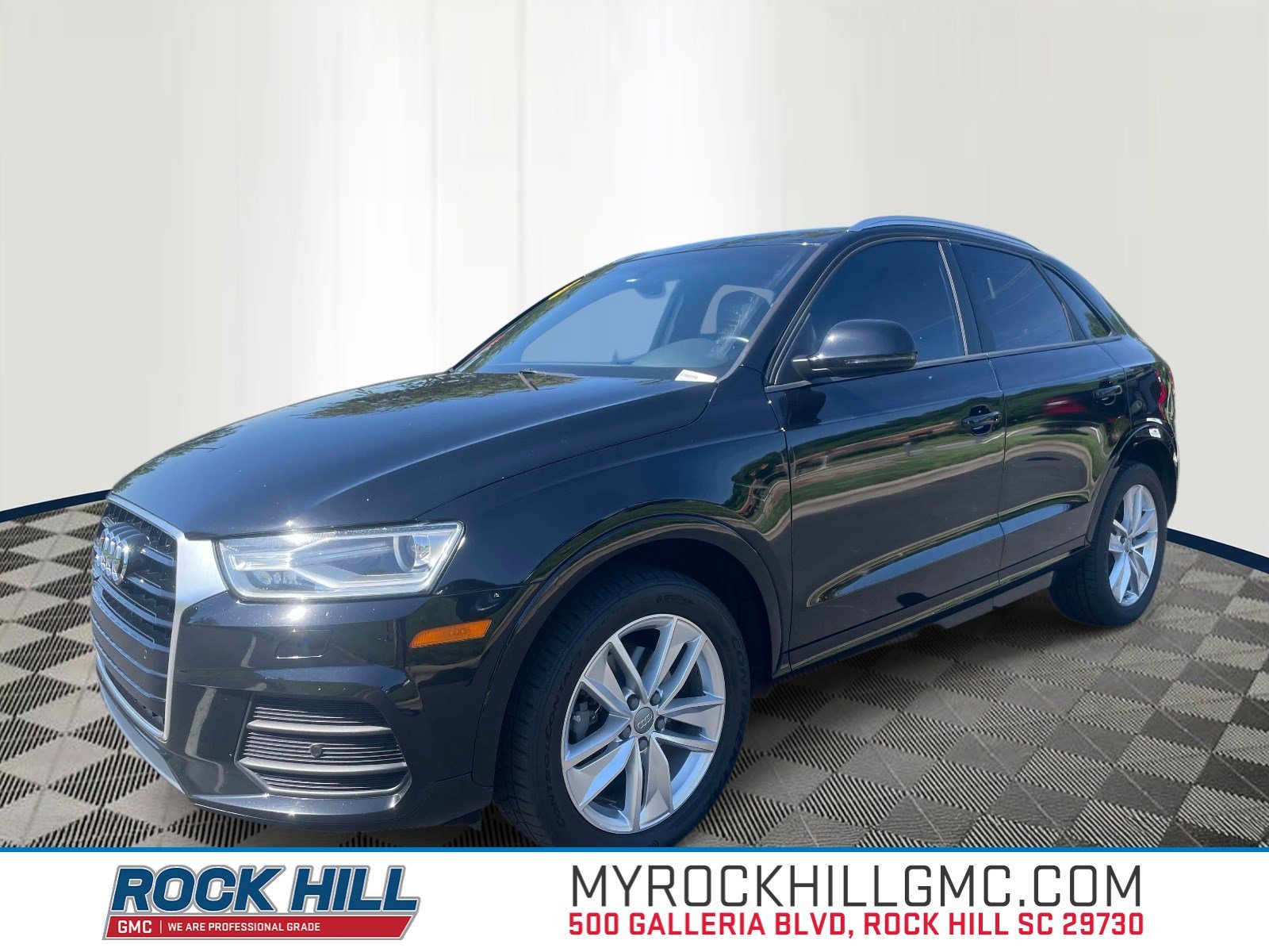 2017 Audi Q3 2.0T Premium Tiptronic's photo