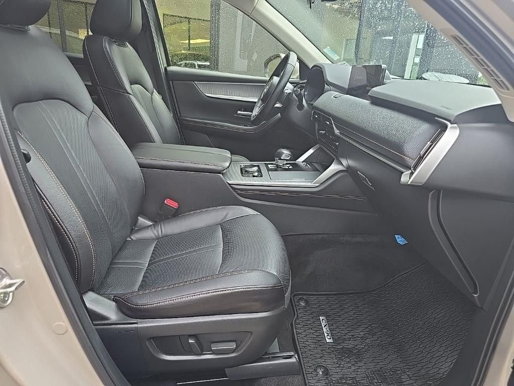 Used 2026 Silver Mazda 3.3 Turbo Preferred image 36