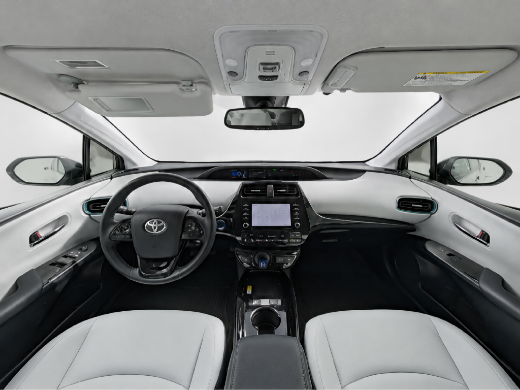 Used 2022 Gray Toyota XLE image 13