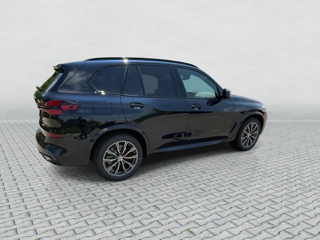 New 2026 Carbon Black Metallic BMW xDrive40i image 8