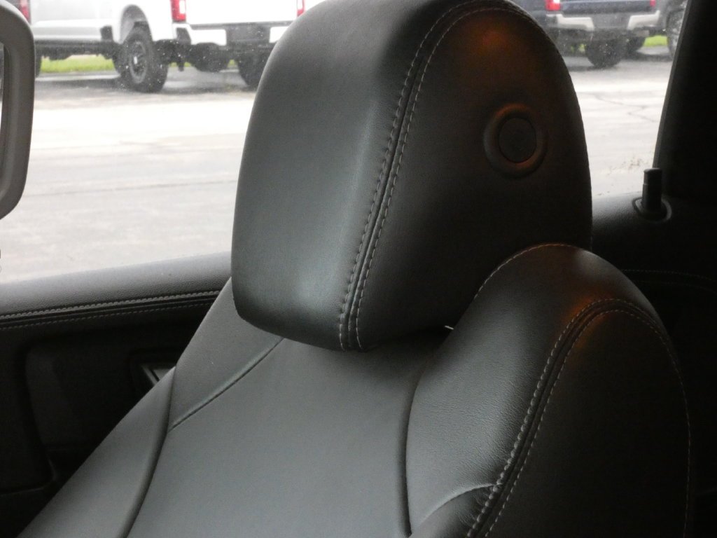 Used 2016 Gray Chevrolet 2LT image 18