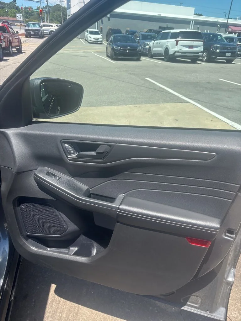 Used 2024 Gray Ford Active image 24