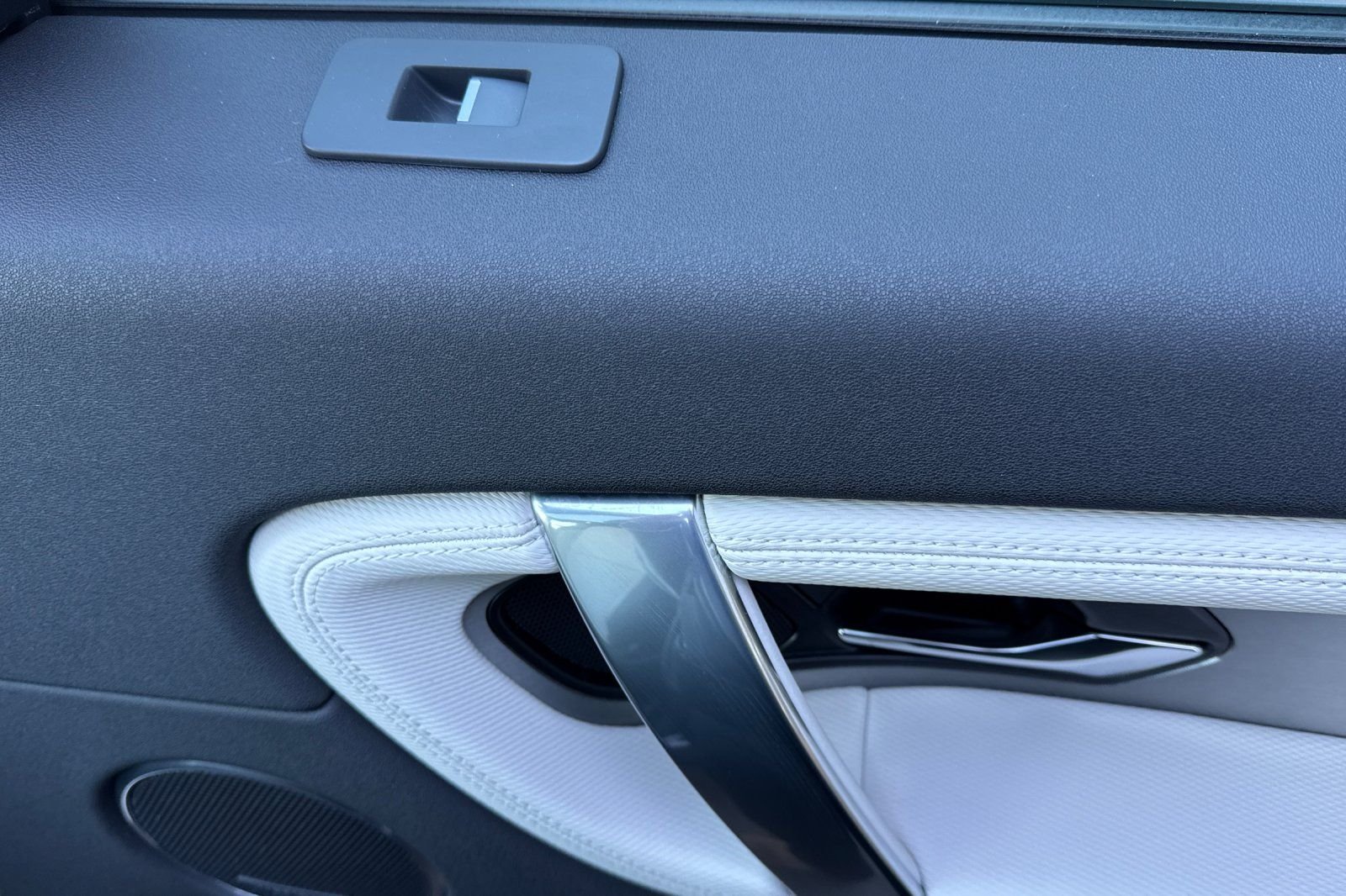 2025 Land Rover Discovery Sport Dynamic SE - Photo 19