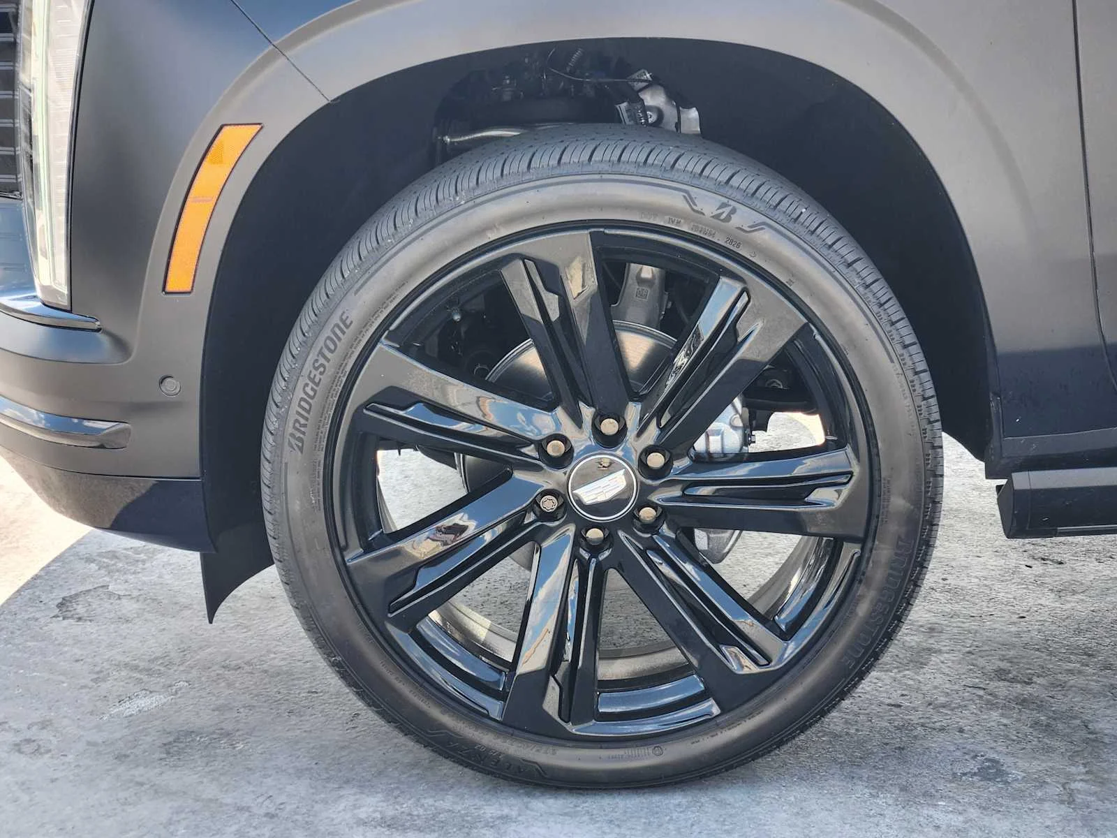 2026 Cadillac Escalade Sport - Photo 7