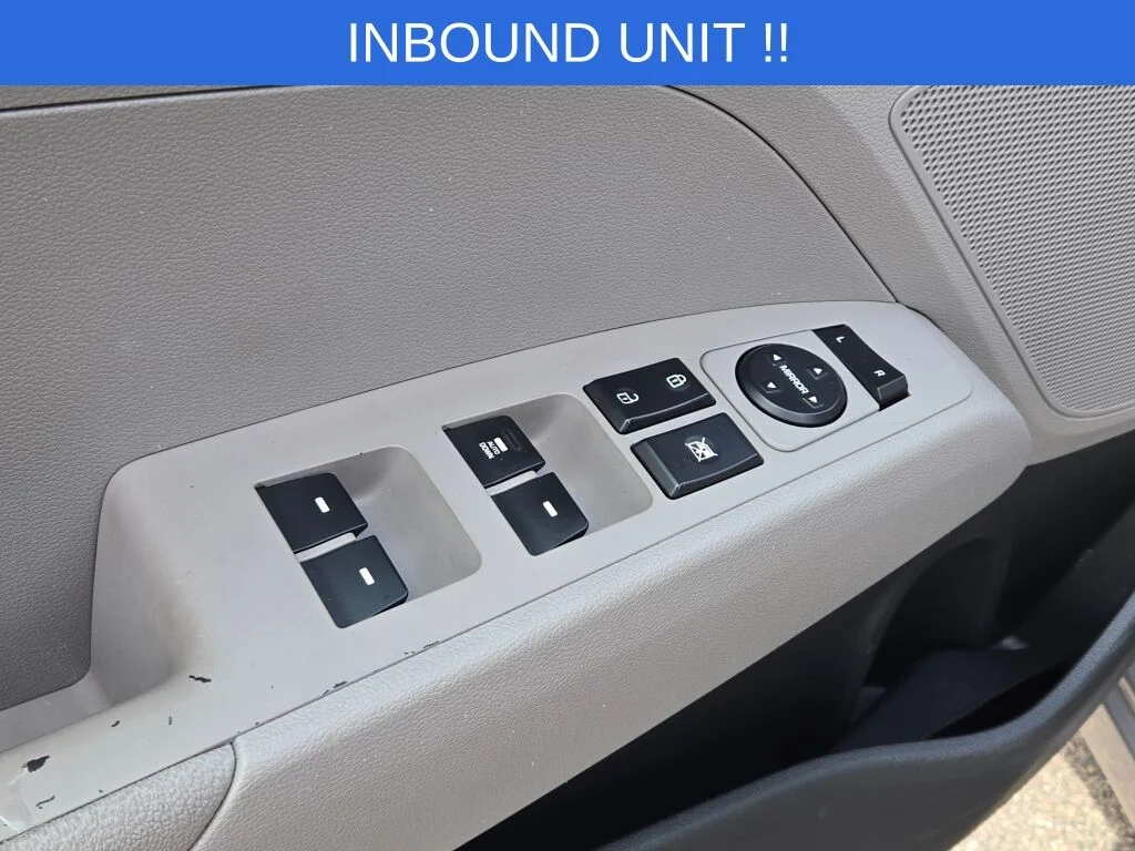 2020 Hyundai Elantra SE - Photo 18