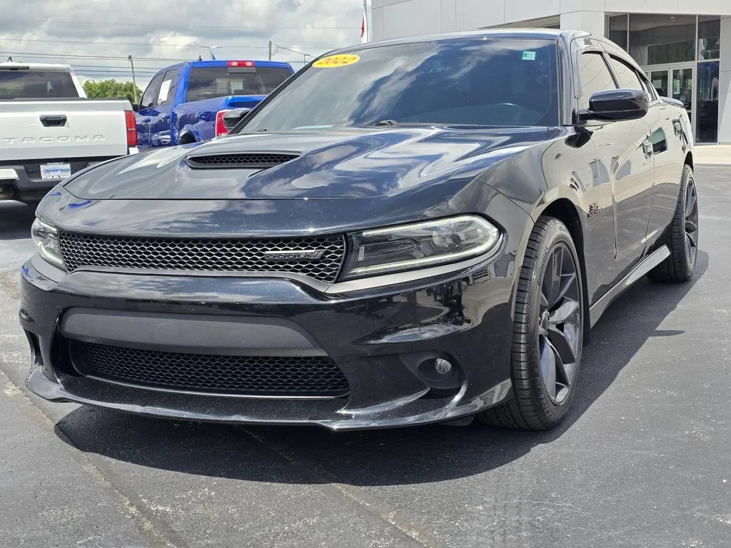 Used 2022 Pitch Black Clearcoat Dodge R/T image 3