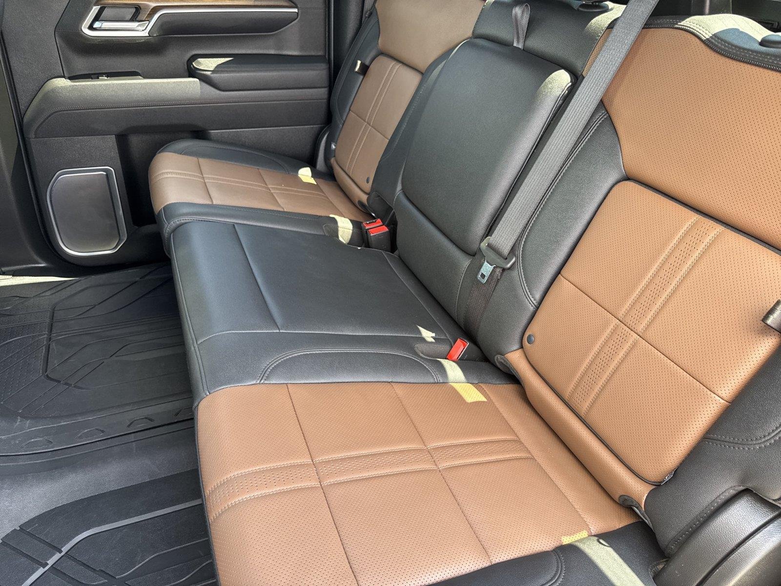 Used 2025 Sterling Gray Metallic Chevrolet High Country image 35