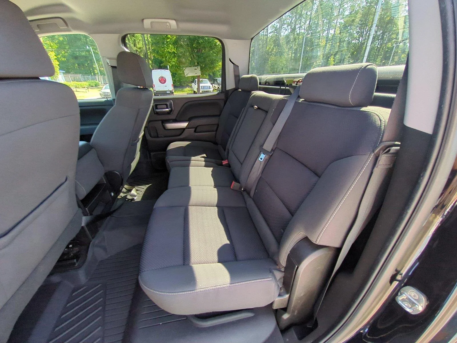 Used 2018 Black Chevrolet LT image 30