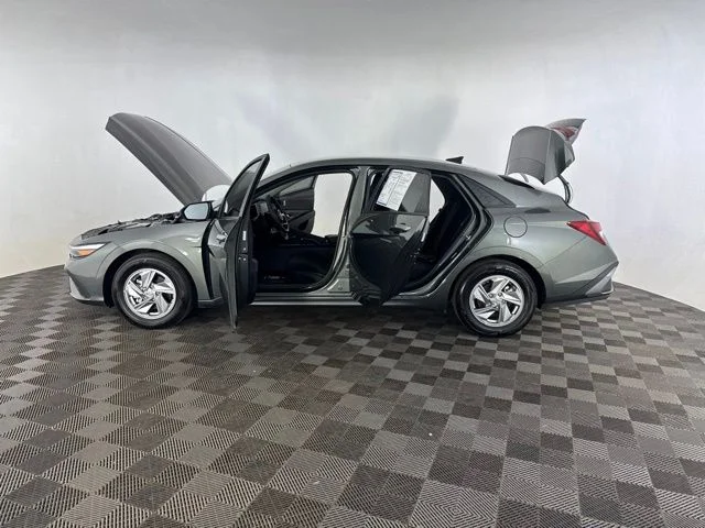 Used 2026 Gray Hyundai SE image 12