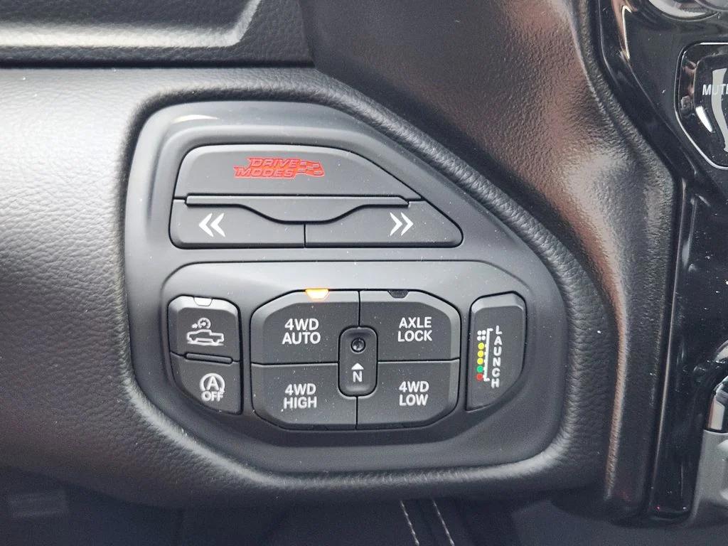 New 2026 Serrano-Green Metallic Exterior Paint RAM RHO image 16