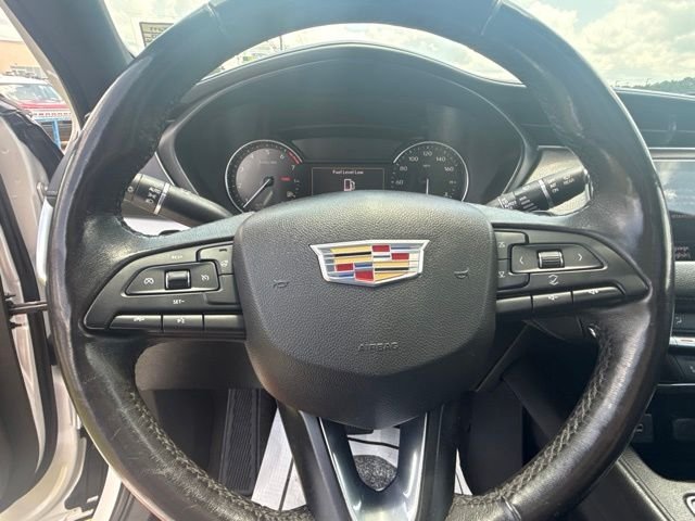 Used 2019 White Cadillac Premium Luxury image 18