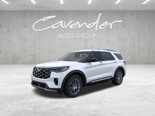 New 2026 Star White Metallic Tri-Coat Ford Platinum™ image 1