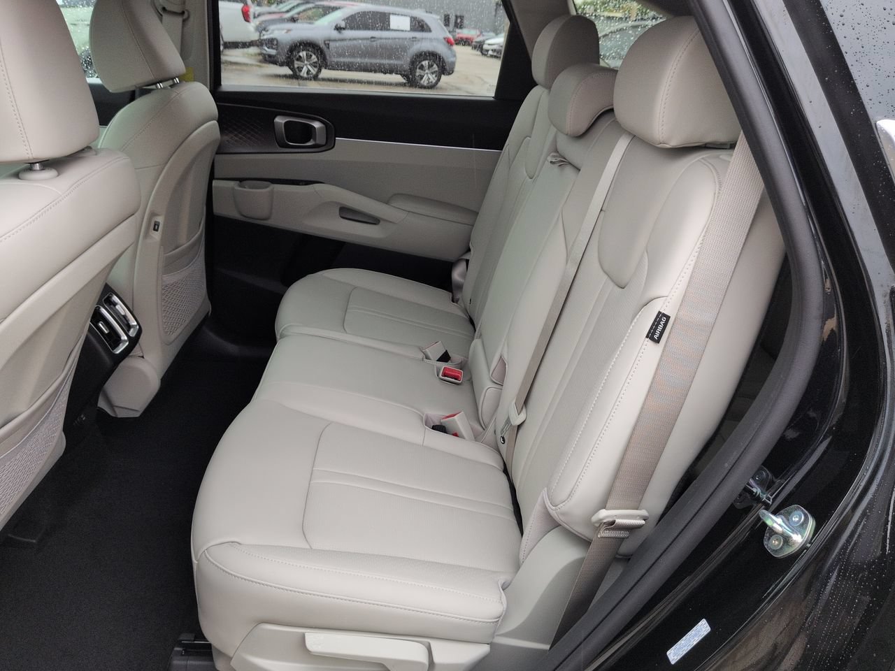 New 2026 Aurora Black Pearl Kia EX image 17