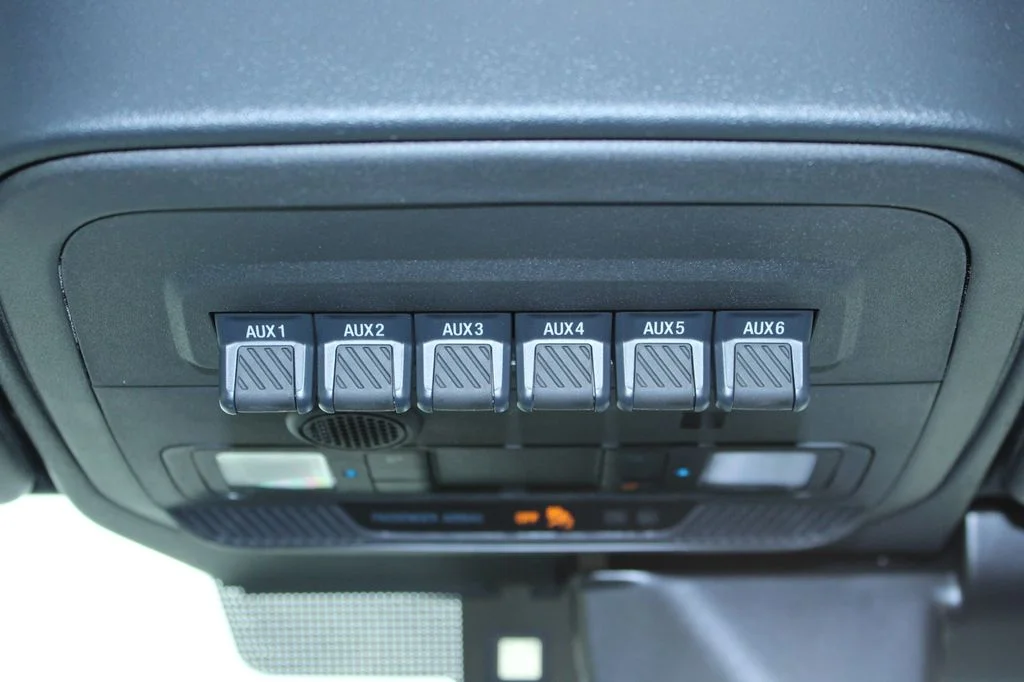 New 2026 Desert Sand Ford Badlands® image 30