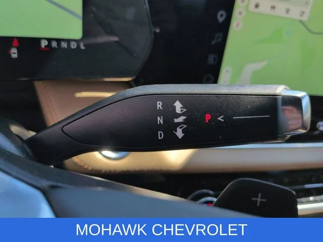 Used 2025 Cacti Green Chevrolet ACTIV image 16