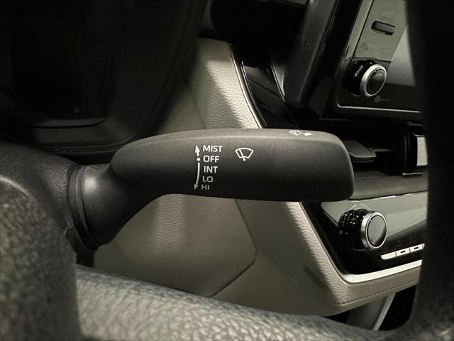 Certified Used 2022 Wind Chill Pearl Toyota L image 31