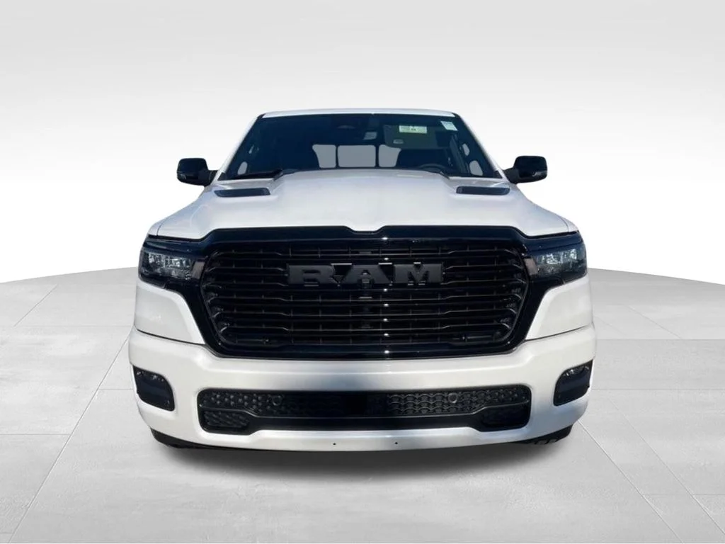 New 2026 Ivory White Tri-Coat Pearl-Coat Exterior Paint RAM Laramie image 8