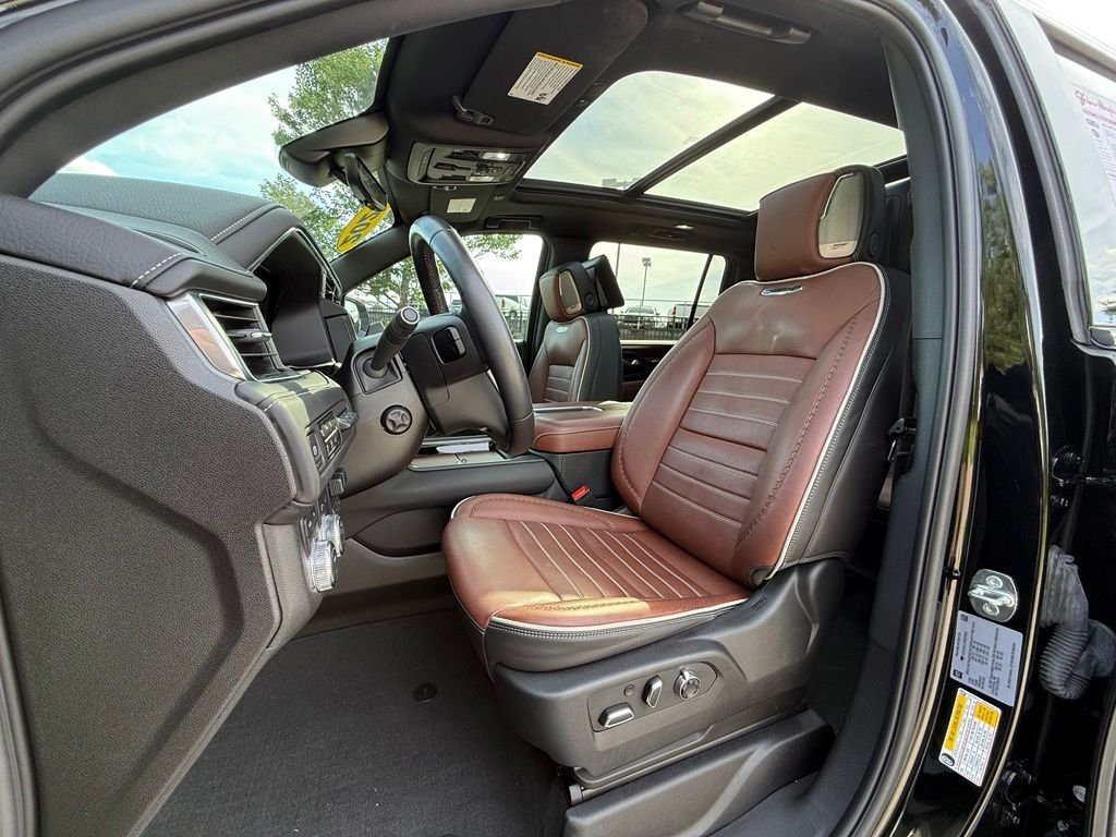 Used 2024 Black GMC Denali Ultimate image 6