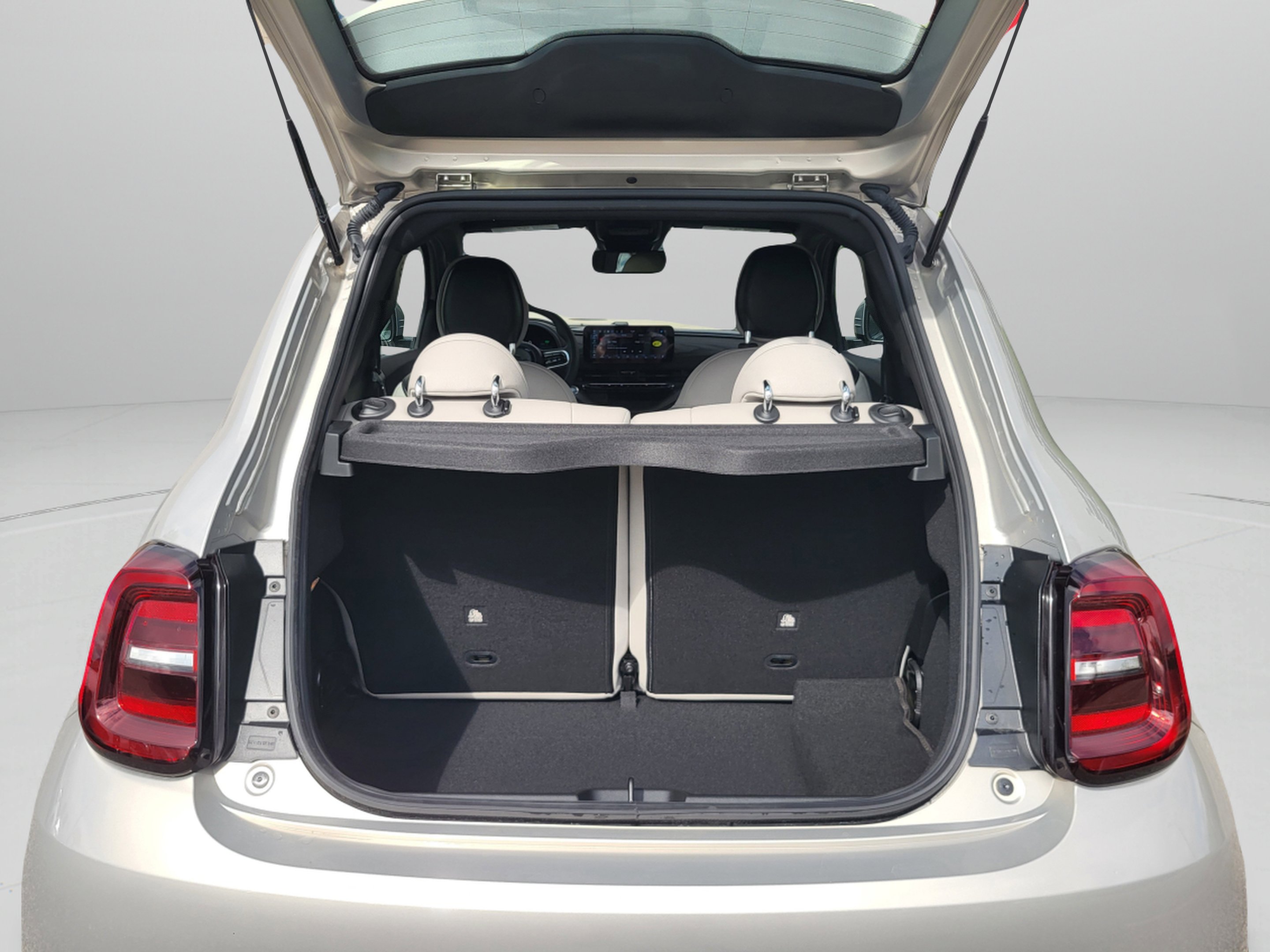 2025 FIAT 500e Base - Photo 23