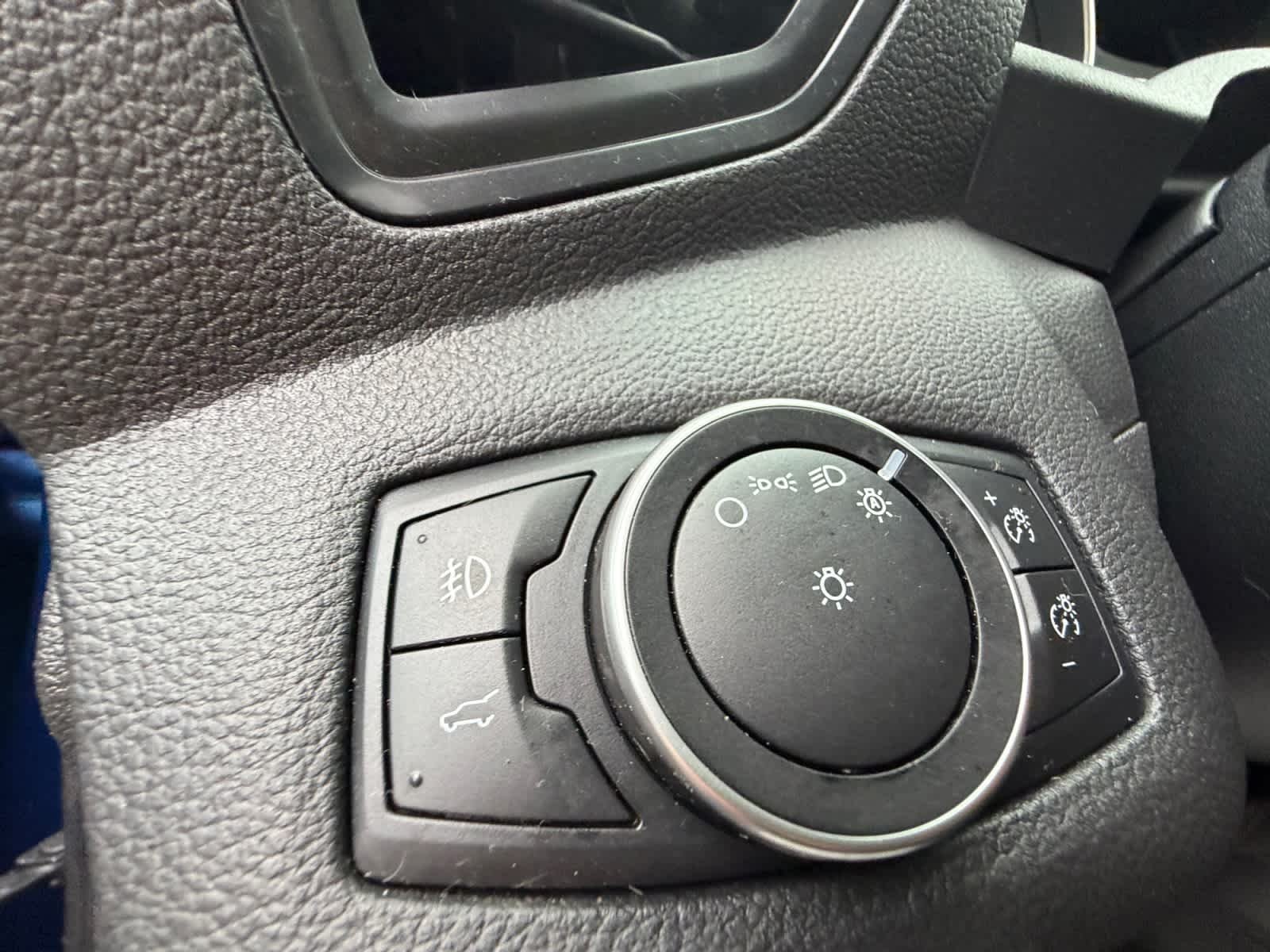 Used 2017 Lightning Blue Ford SE image 39