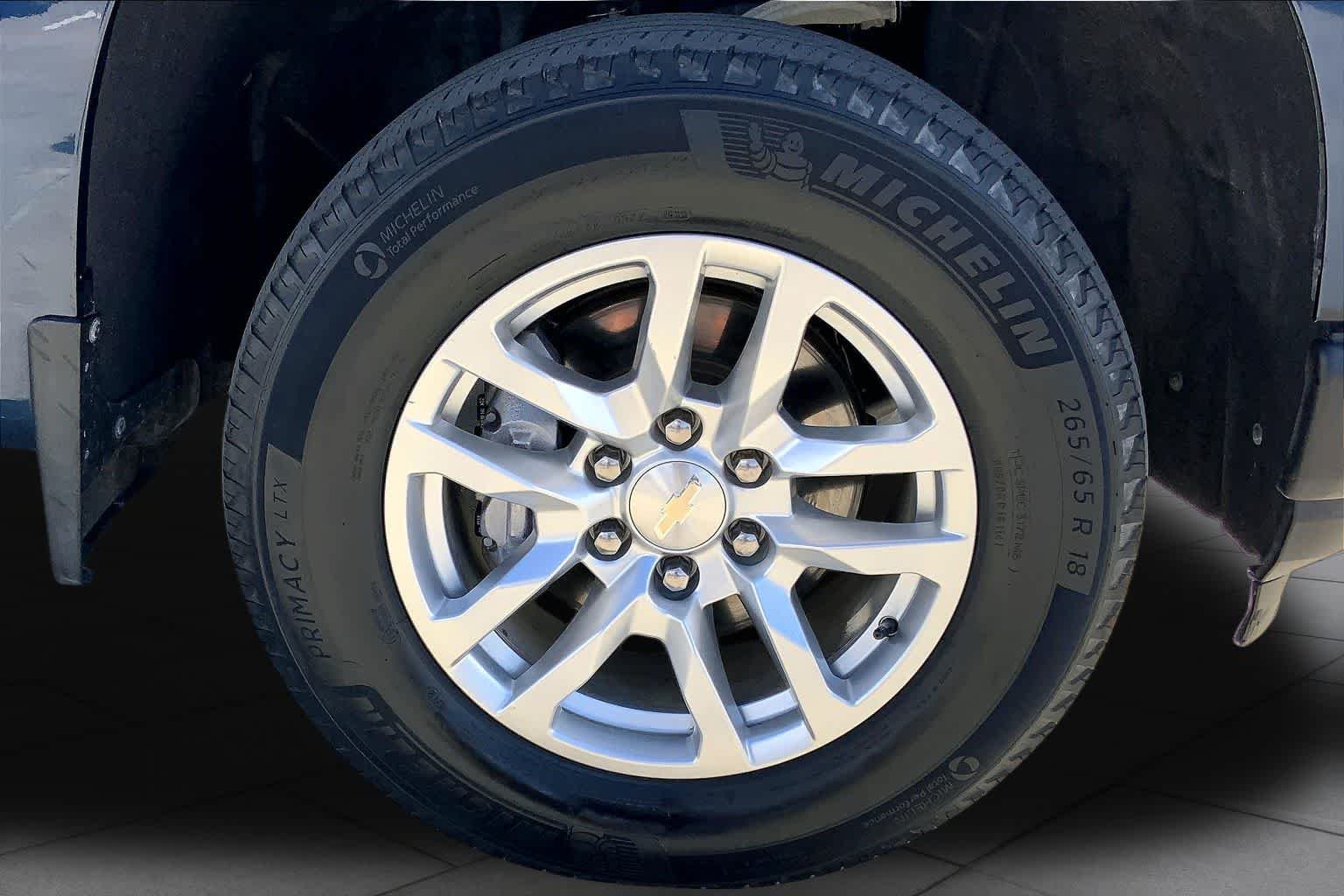 Used 2022 Northsky Blue Metallic Chevrolet LT image 16