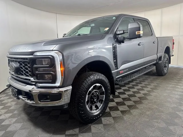 Certified Used 2023 Gray Metallic Ford Lariat image 8