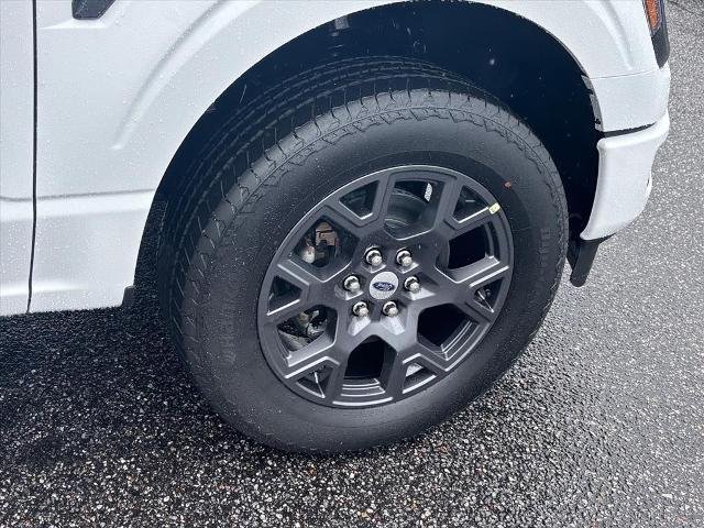 New 2026 Oxford White Ford STX® image 28