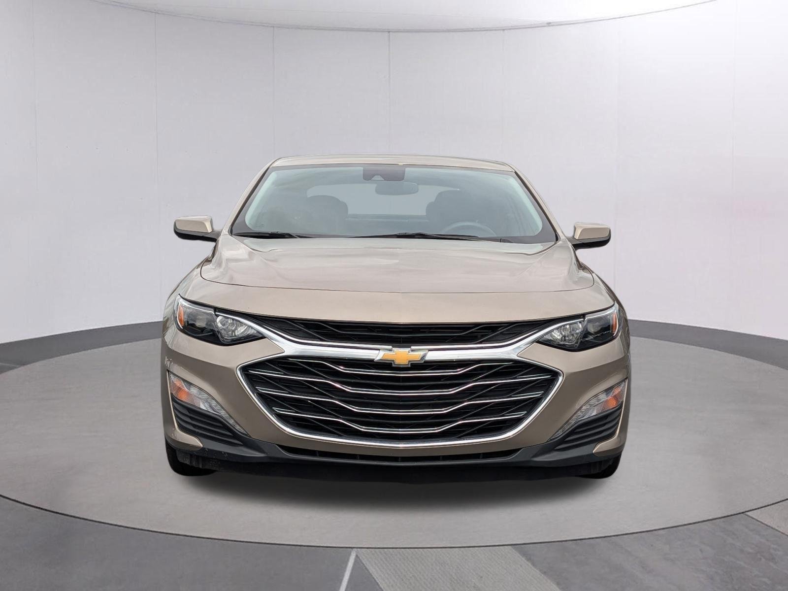 Used 2023 Mineral Gray Metallic Chevrolet LT image 8