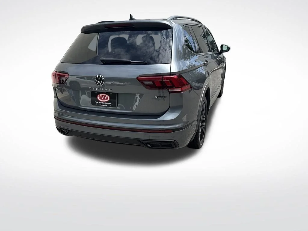 Used 2022  Volkswagen 2.0T SE R-Line Black image 8