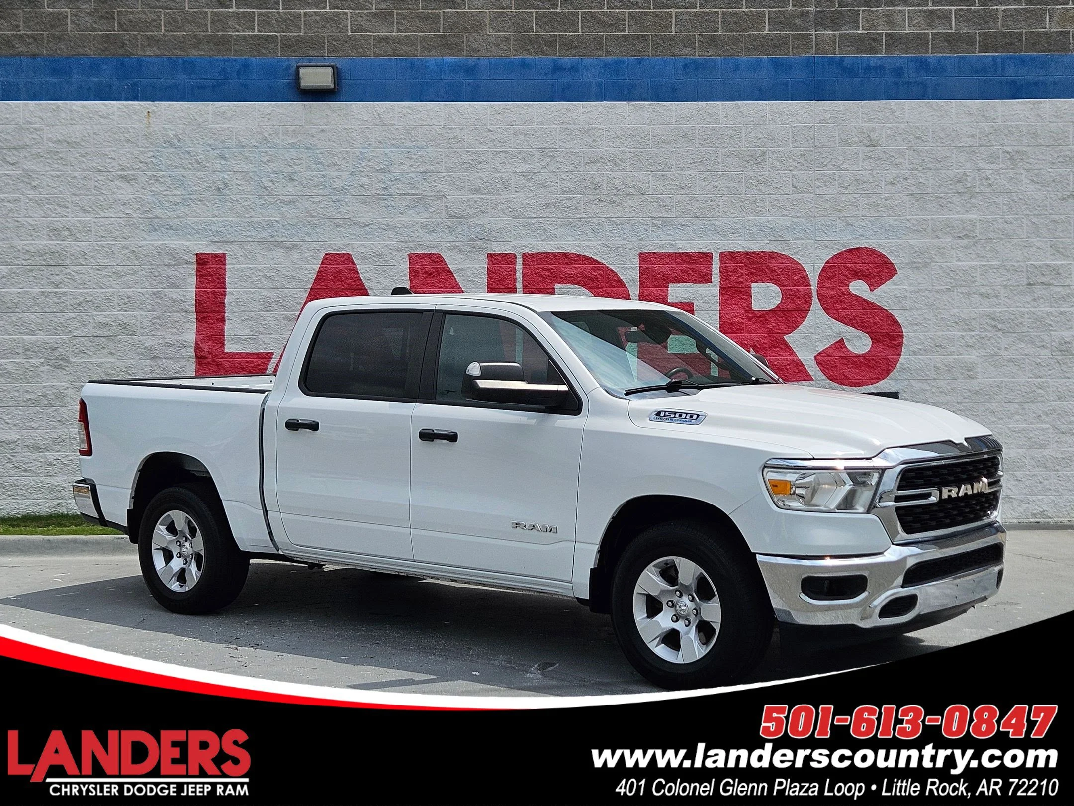 2023 RAM 1500 Big Horn/Lone Star 4x4 Crew Cab 5'7's photo
