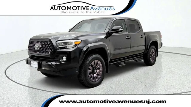 2021 Toyota Tacoma 4WD Limited Double Cab 5' Bed V6 Automatic