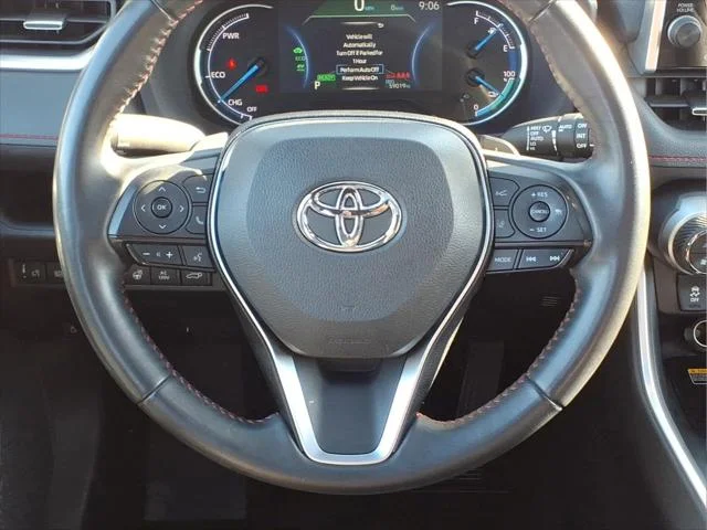 Certified Used 2021 MID BLCK/MAG GRAY Toyota  image 14