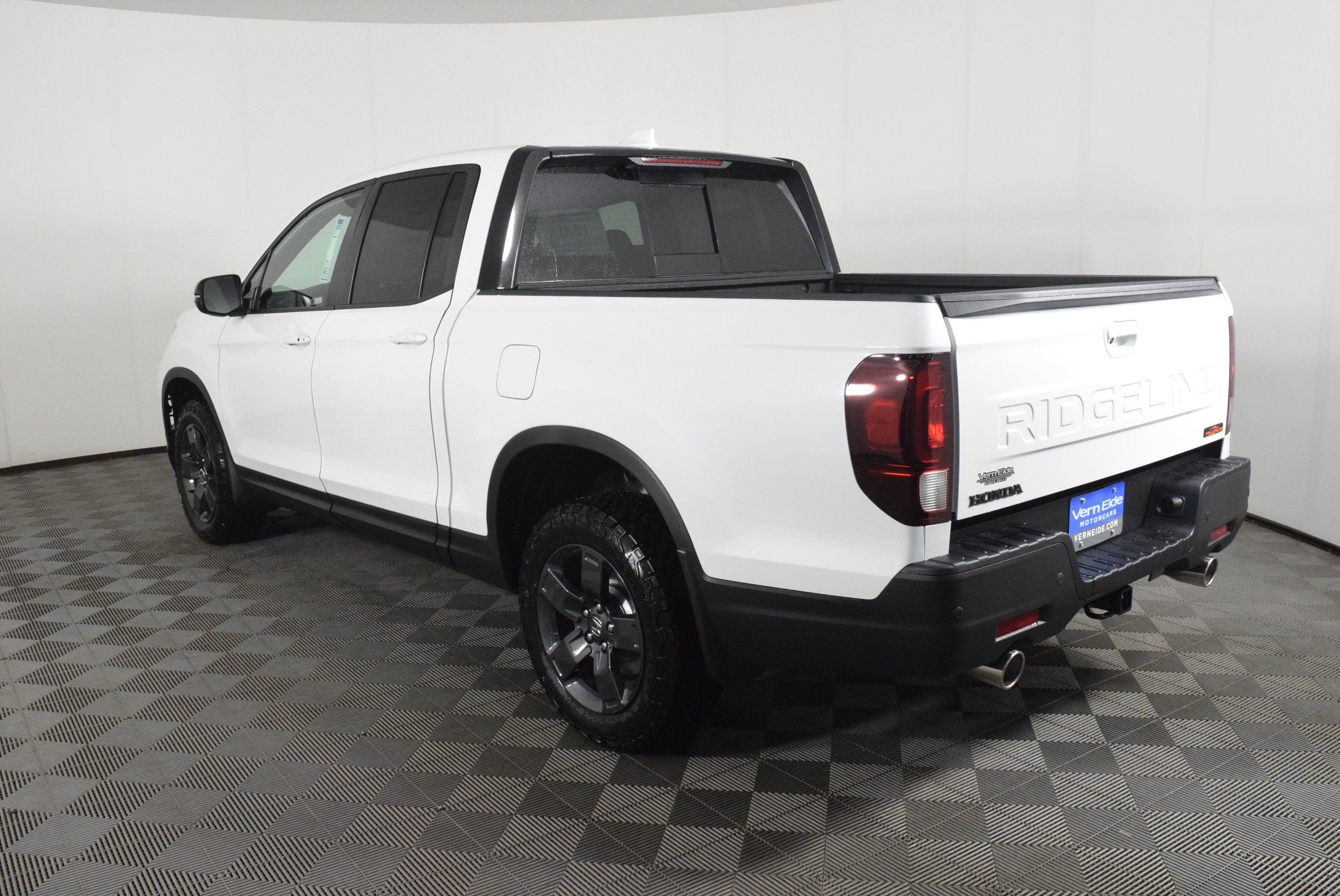 New 2026 Platinum White Pearl Honda TrailSport image 8
