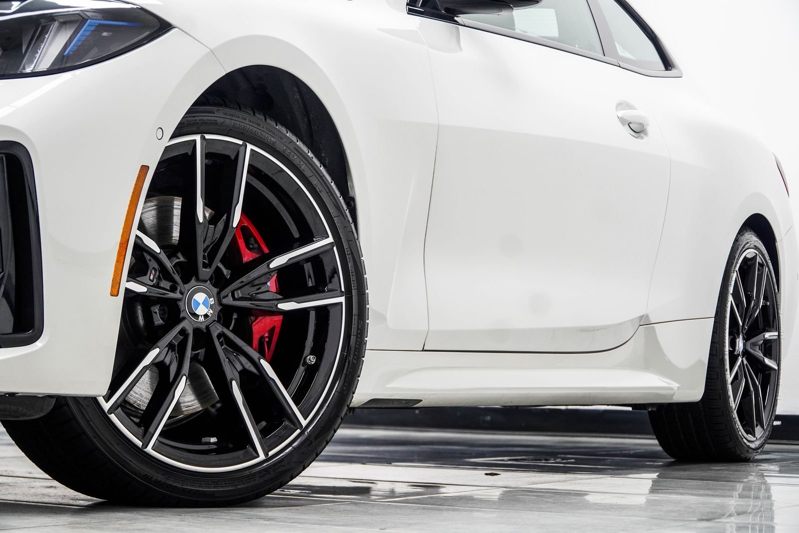 Used 2026 White BMW M440i xDrive image 6