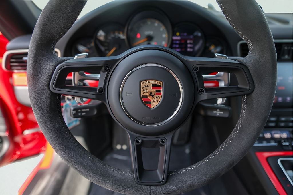 Used 2018 Red Porsche GT3 image 16