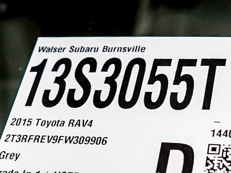 Used 2015 Magnetic Gray Metallic Toyota Xle image 29