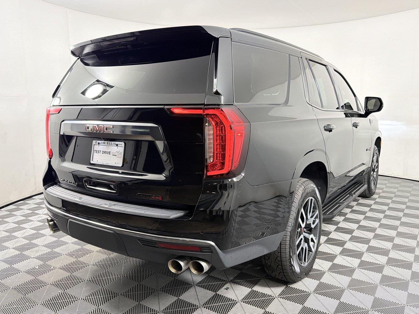 Certified Used 2023 Onyx Black GMC AT4 image 6