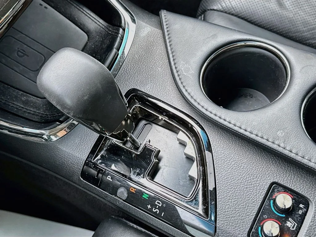 Used 2013 Gray Toyota XLE image 21